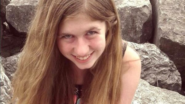 Etats-Unis: une adolescente de 13 ans s'évade après 88 jours aux mains du tueur de ses parents Etats-Unis: une adolescente de 13 ans s'évade après 88 jours aux mains du tueur de ses parents