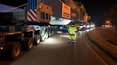 Trasporto eccezionale da 600 tonnellate Trasporto eccezionale da 600 tonnellate