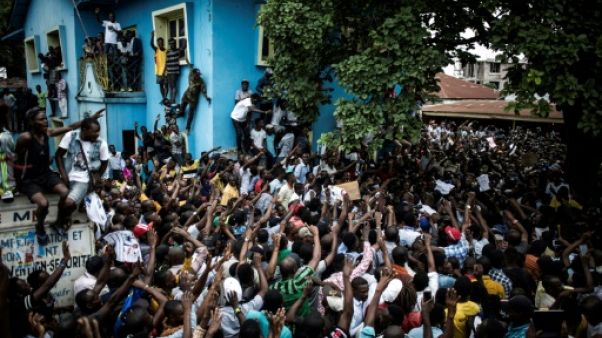 Elections en RDC: la police disperse des partisans de Fayulu Elections en RDC: la police disperse des partisans de Fayulu