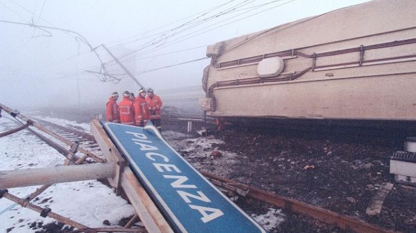 Piacenza ricorda 8 vittime del Pendolino Piacenza ricorda 8 vittime del Pendolino