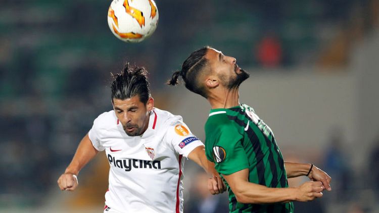 Sevilla winger Nolito out for three months after leg break