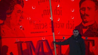 Une gauche morose commémore les 100 ans de la mort de Rosa Luxemburg Une gauche morose commémore les 100 ans de la mort de Rosa Luxemburg