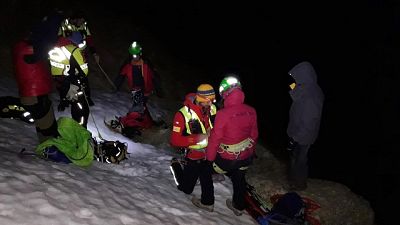 Escursionisti salvi nella notte