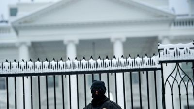 "Shutdown": des voix républicaines s'élèvent contre une déclaration d'urgence "Shutdown": des voix républicaines s'élèvent contre une déclaration d'urgence