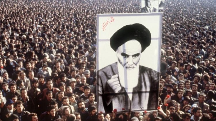 Il y a 40 ans, le chah fuyait un Iran épris de révolution
