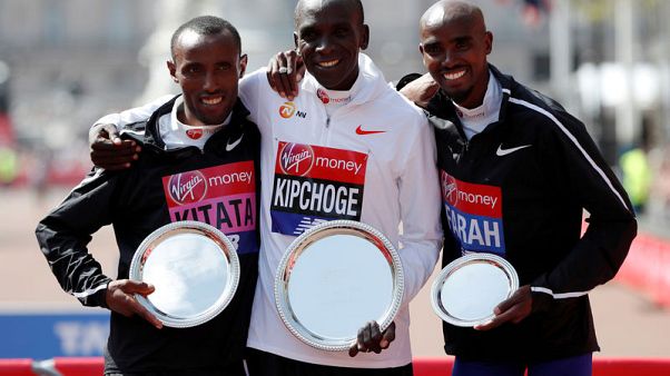 Defending champion Kipchoge to run 2019 London Marathon, faces Farah test Defending champion Kipchoge to run 2019 London Marathon, faces Farah test