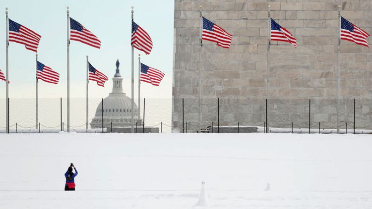 U.S. government shutdown drags into fourth week amid stalemate