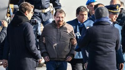 Battisti en Italie, victoire en trompe-l'oeil pour Bolsonaro Battisti en Italie, victoire en trompe-l'oeil pour Bolsonaro