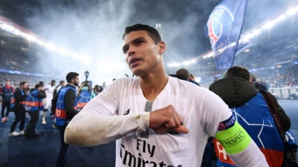 PSG: un nouveau milieu défensif "nous ferait du bien", selon Thiago Silva PSG: un nouveau milieu défensif "nous ferait du bien", selon Thiago Silva