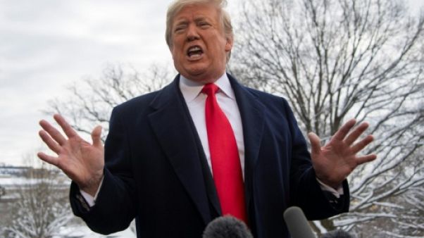 Donald Trump assure n'avoir jamais travaillé pour Moscou Donald Trump assure n'avoir jamais travaillé pour Moscou
