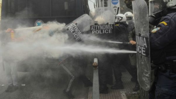 Grèce : heurts à Athènes entre policiers et étudiants Grèce : heurts à Athènes entre policiers et étudiants