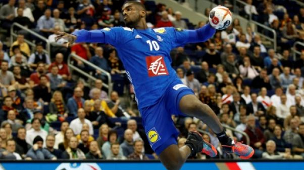 Hand: La France bat la Corée avant le choc contre l'Allemagne Hand: La France bat la Corée avant le choc contre l'Allemagne
