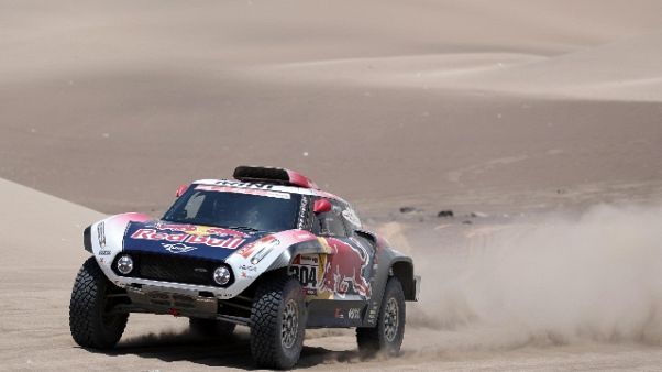 Daker: auto, Peterhansel vince 7/a tappa Daker: auto, Peterhansel vince 7/a tappa