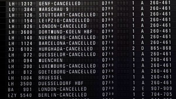 German airport security staff begin one-day strike German airport security staff begin one-day strike