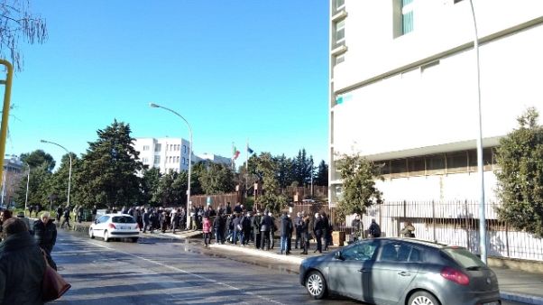 Allarme bomba al Tribunale di Matera Allarme bomba al Tribunale di Matera