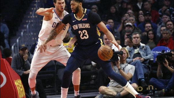 Nba, Harden show, incanta con 57 punti Nba, Harden show, incanta con 57 punti