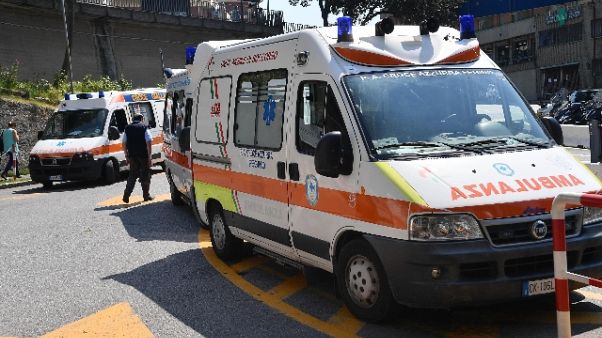 Precipita da 5/o piano ospedale, grave Precipita da 5/o piano ospedale, grave