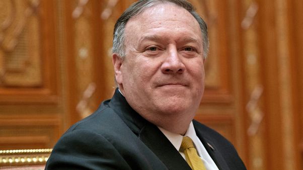 منوتشين وبومبيو يقودان الوفد الأمريكي في دافوس منوتشين وبومبيو يقودان الوفد الأمريكي في دافوس