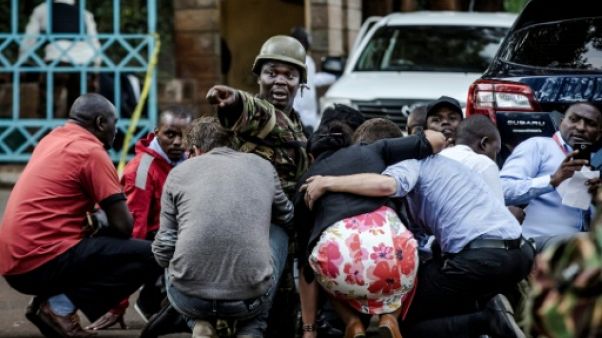 Fin de l'attaque à Nairobi, les familles en quête des disparus Fin de l'attaque à Nairobi, les familles en quête des disparus