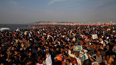انطلاق مهرجان هندوسي في الهند والسياسة تلقي بظلالها على الحدث