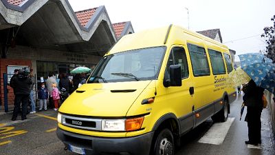 Pacca su sedere a 12enne,pm: meno grave Pacca su sedere a 12enne,pm: meno grave