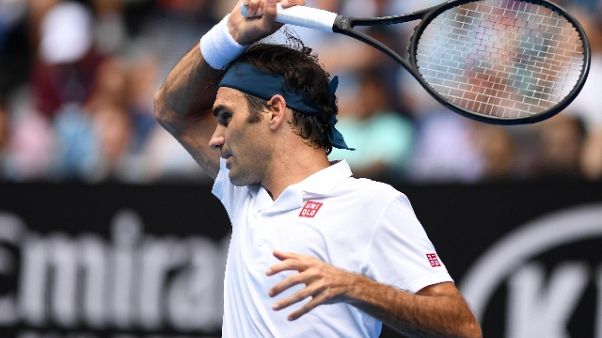 Aus Open, Federer passa al terzo turno Aus Open, Federer passa al terzo turno