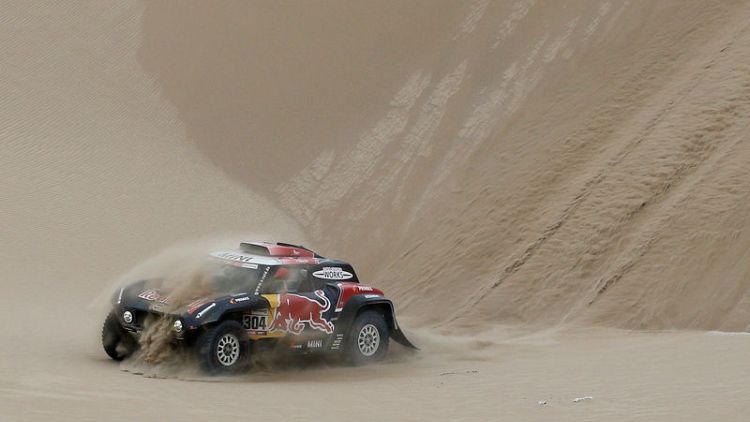 Peterhansel out of Dakar Rally after accident