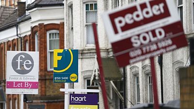 UK lenders see demand for mortgages, credit cards plummeting before Brexit - BoE UK lenders see demand for mortgages, credit cards plummeting before Brexit - BoE
