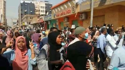 Soudan: un médecin et un enfant tués lors de manifestations contre le pouvoir Soudan: un médecin et un enfant tués lors de manifestations contre le pouvoir