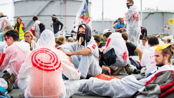 Dutch citizens demand end to quake-hit Groningen gas production Dutch citizens demand end to quake-hit Groningen gas production