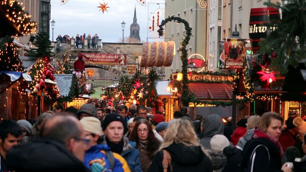 Euro zone December inflation slowdown confirmed, monthly rate flat Euro zone December inflation slowdown confirmed, monthly rate flat