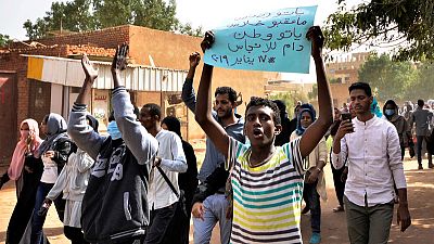 لجنة أطباء مرتبطة بالمعارضة السودانية: مقتل طبيب وطفل في احتجاجات السودان