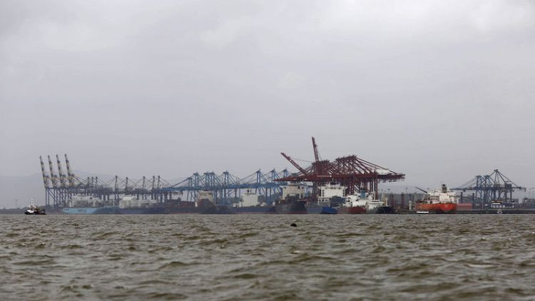هيئة هندية تأمر وحدات تابعة لموانئ دبي وميرسك بسحب إخطارات لعملاء بميناء مومباي