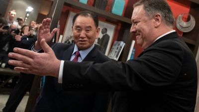 Trump et Kim se donnent rendez-vous fin février pour un nouveau sommet Trump et Kim se donnent rendez-vous fin février pour un nouveau sommet