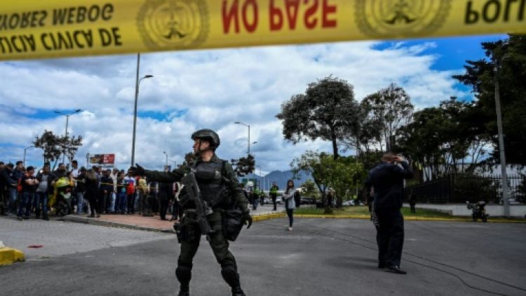 Colombie: les pourparlers avec l'ELN enterrés après l'attentat de Bogota