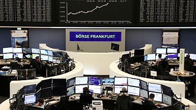 الأسهم الأوروبية تقفز لأعلى مستوى في 6 أسابيع بدعم من تقدم في محادثات التجارة بين أمريكا والصين الأسهم الأوروبية تقفز لأعلى مستوى في 6 أسابيع بدعم من تقدم في محادثات التجارة بين أمريكا والصين