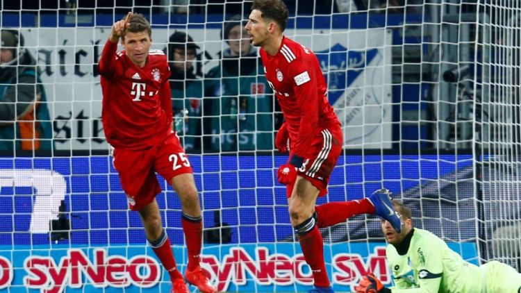 Bayern win again to cut Dortmund's lead