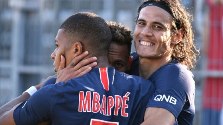 Ligue 1: Paris avec son trio Mbappé-Cavani-Neymar contre Guingamp