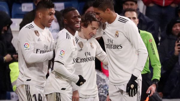اتليتيكو يحتفظ بالمركز الثاني في دوري إسبانيا وريال يتقدم للثالث اتليتيكو يحتفظ بالمركز الثاني في دوري إسبانيا وريال يتقدم للثالث