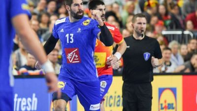 Hand: les Bleus en bonne voie vers les demies en battant l'Espagne Hand: les Bleus en bonne voie vers les demies en battant l'Espagne