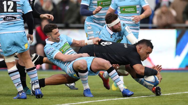 Rugby Union - Six out of six for Saracens, Racing clinch top spot