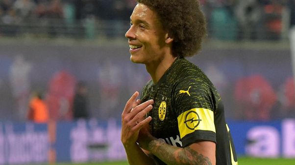 هدف فيتسل يحافظ على تصدر دورتموند لدوري المانيا بفارق ست نقاط هدف فيتسل يحافظ على تصدر دورتموند لدوري المانيا بفارق ست نقاط