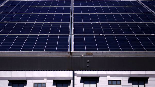 Australia's solar, wind boom to power past grid woes in 2019 Australia's solar, wind boom to power past grid woes in 2019