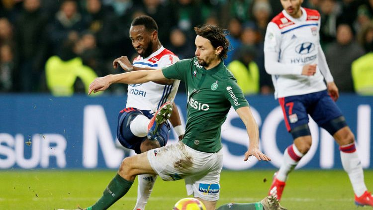 Last-gasp Dembele earns Lyon 2-1 win at St Etienne