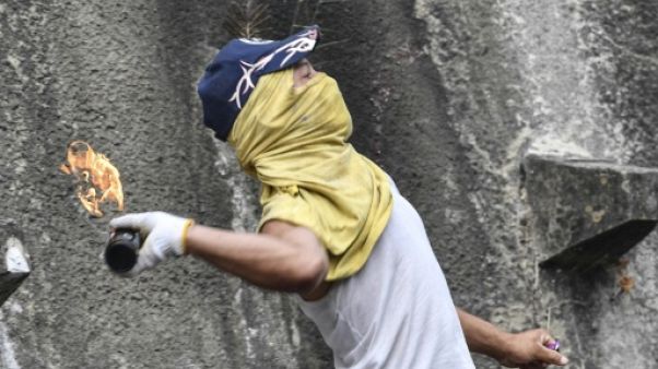 Venezuela: arrestation des militaires insurgés Venezuela: arrestation des militaires insurgés