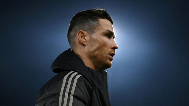 Soccer star Ronaldo to answer tax fraud charges in Spain