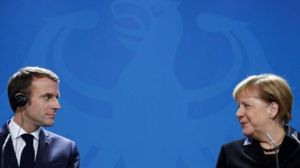Macron et Merkel tentent de braver l'euroscepticisme ambiant Macron et Merkel tentent de braver l'euroscepticisme ambiant