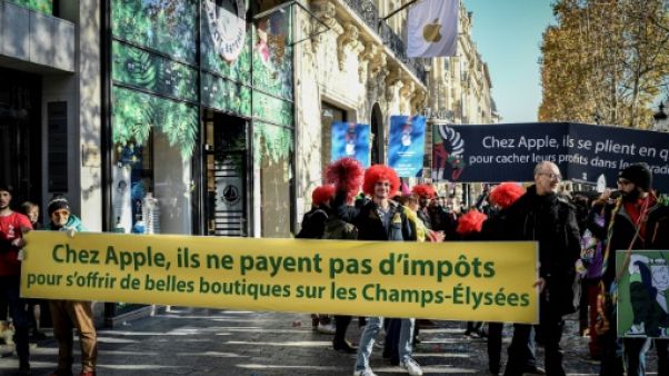 Les ONG profitent de Davos pour demander davantage de justice fiscale Les ONG profitent de Davos pour demander davantage de justice fiscale