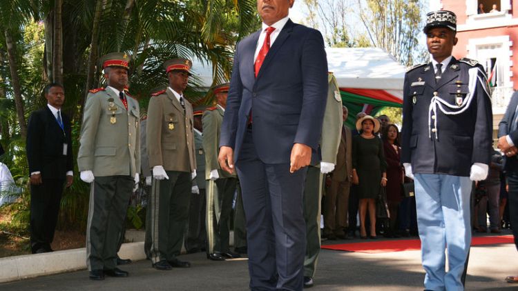 Madagascar retains Christian Ntsay as its prime minister - official