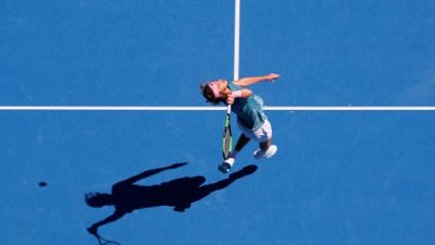 Open d'Australie: première demi-finale en Grand Chelem pour Tsistipas, à 20 ans Open d'Australie: première demi-finale en Grand Chelem pour Tsistipas, à 20 ans
